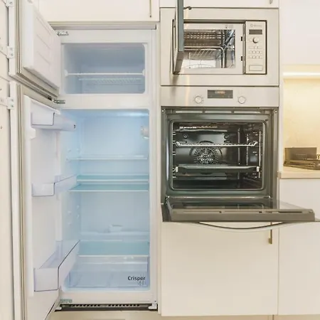 Marisol Mar ナザレ